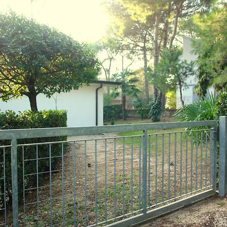 Villa A Lignano Con 2 Camere E Giardino Lignano Sabbiadoro Exteriér fotografie