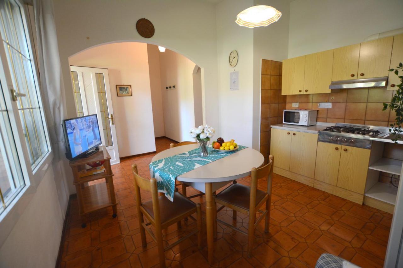 Villa A Lignano Con 2 Camere E Giardino Lignano Sabbiadoro Exteriér fotografie