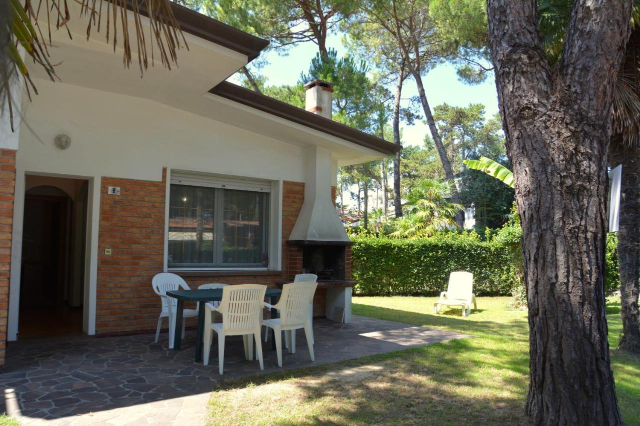 Villa A Lignano Con 2 Camere E Giardino Lignano Sabbiadoro Exteriér fotografie